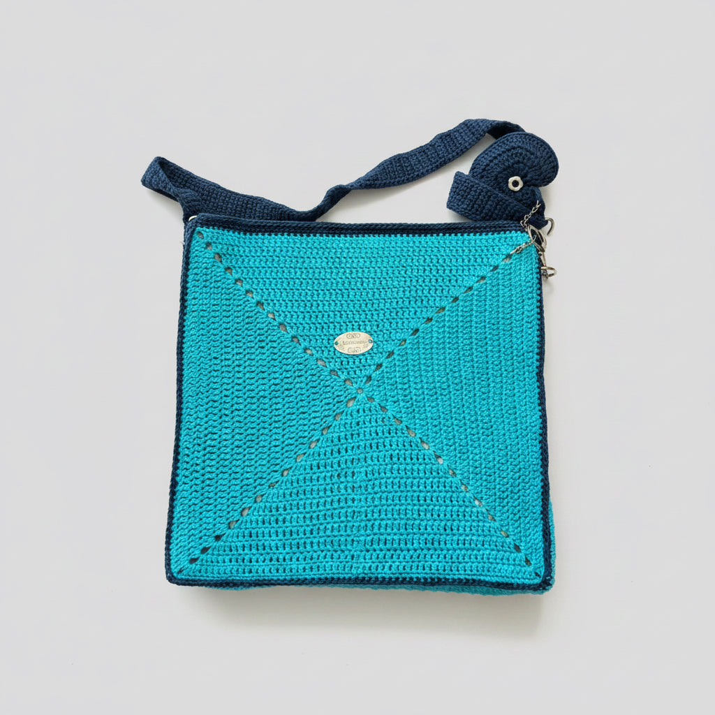 Bolso Shopper Artesanal a Ganchillo / Crochet – Azul Turquesa y Marino (Hecho a Mano)