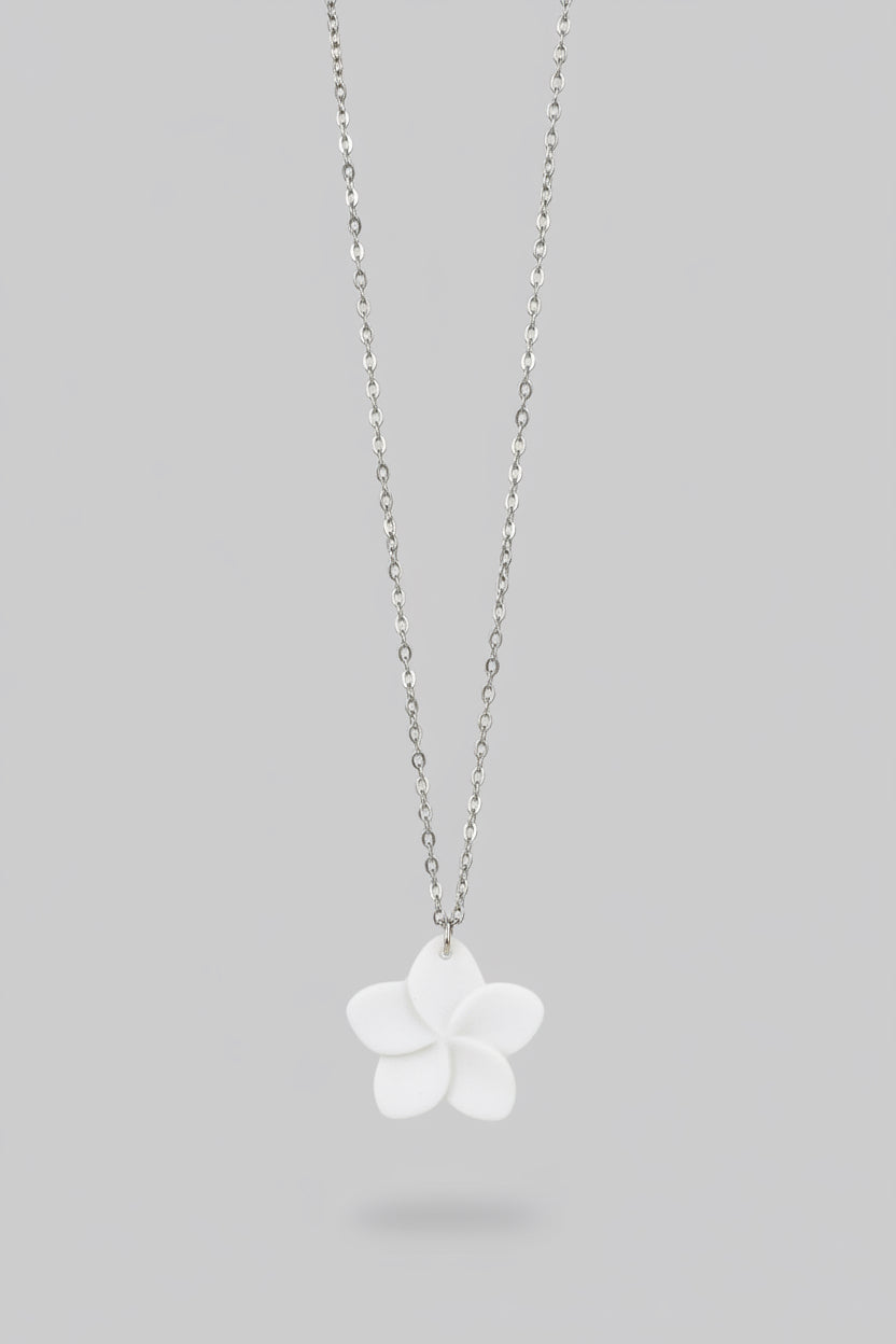 Collar de Acero con Colgante Charm – Colección Símbolos MUVE